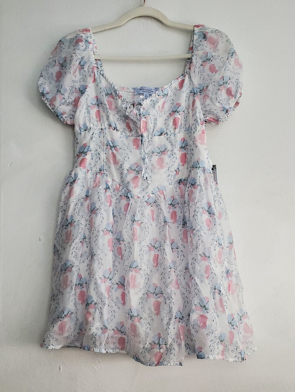 Bridgerton Celebrity Pink Lady Whistledown Puff Sleeve Mini Dress - Picture 3 of 11